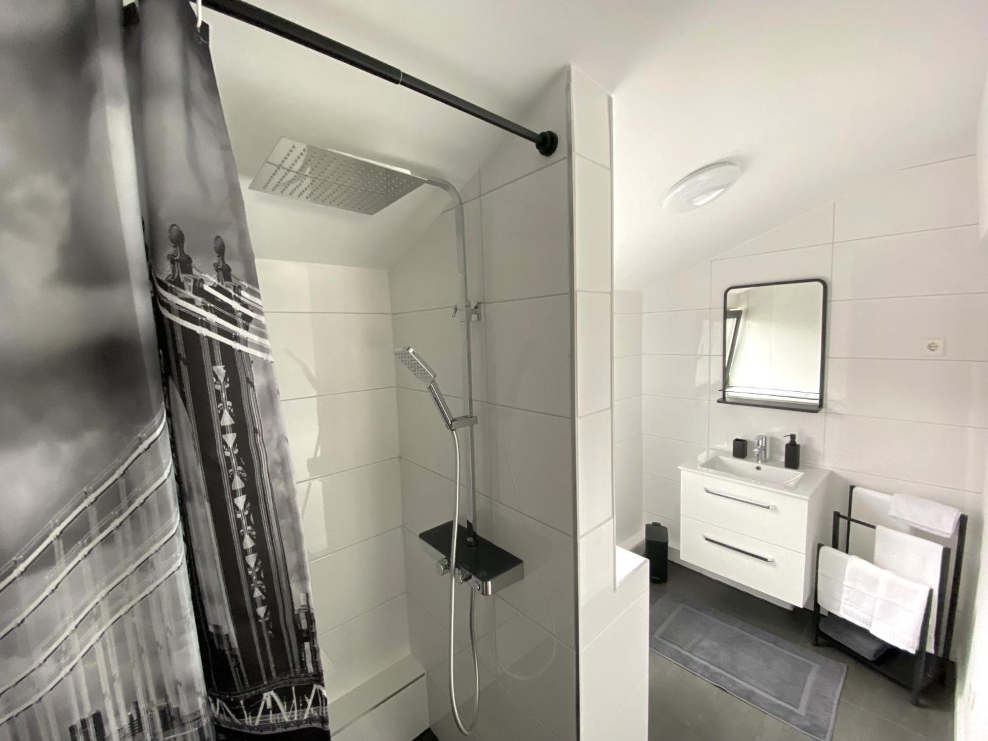 Zentrales Modernes Apartment, Naehe Zoo Und Stadion Дортмунд Екстериор снимка