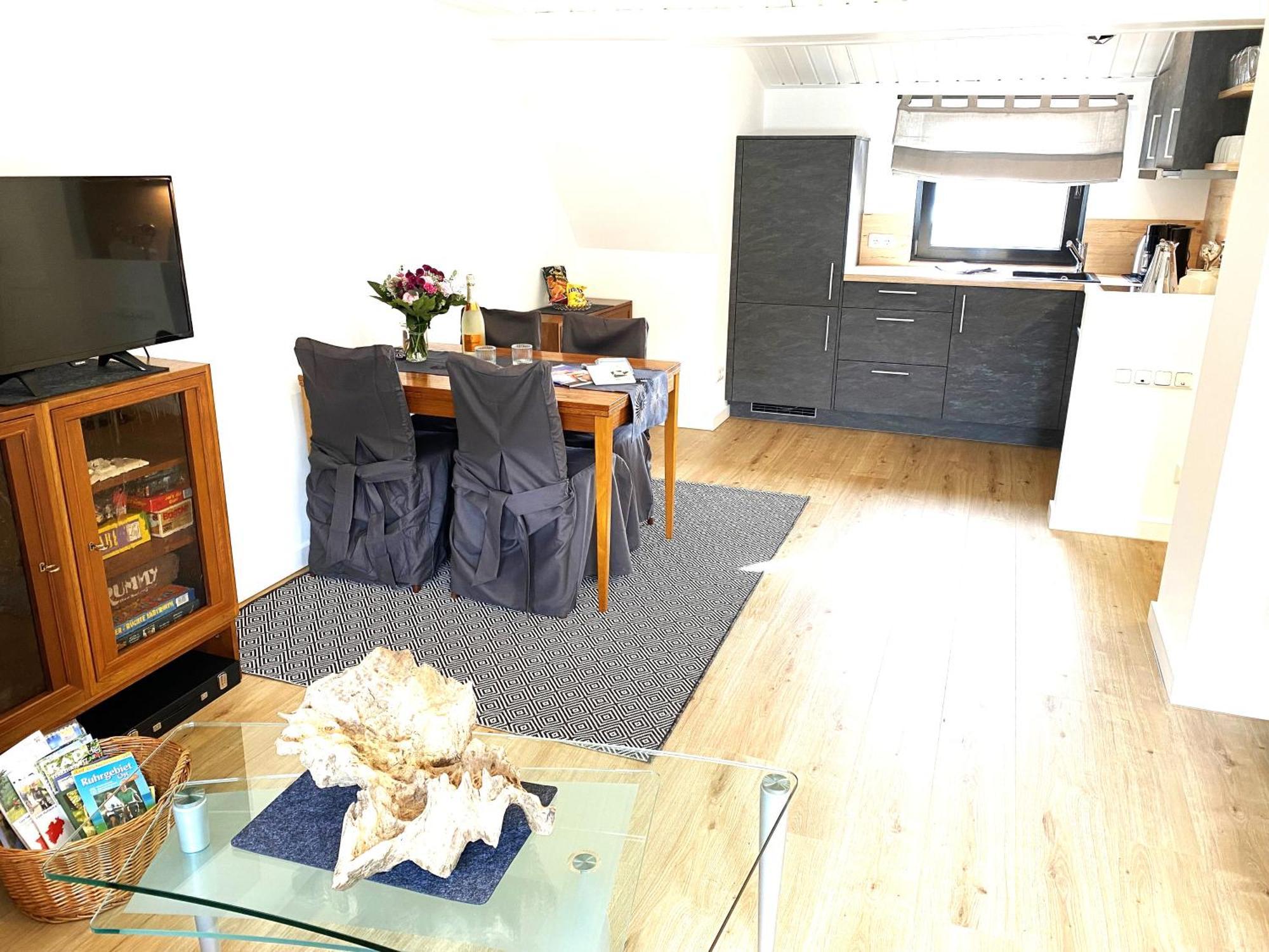 Zentrales Modernes Apartment, Naehe Zoo Und Stadion Дортмунд Екстериор снимка