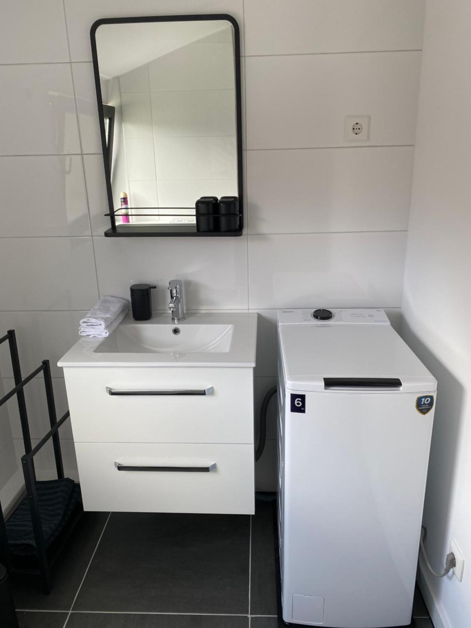 Zentrales Modernes Apartment, Naehe Zoo Und Stadion Дортмунд Екстериор снимка