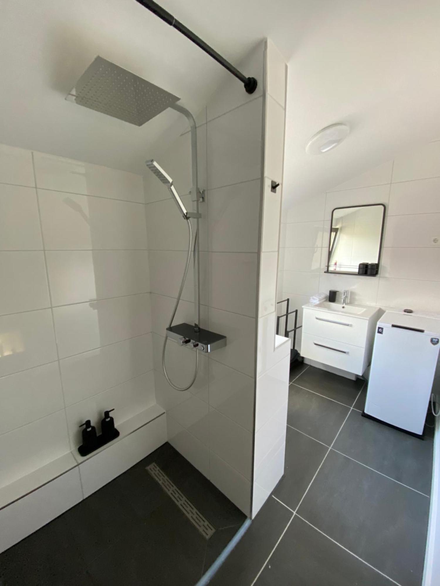 Zentrales Modernes Apartment, Naehe Zoo Und Stadion Дортмунд Екстериор снимка